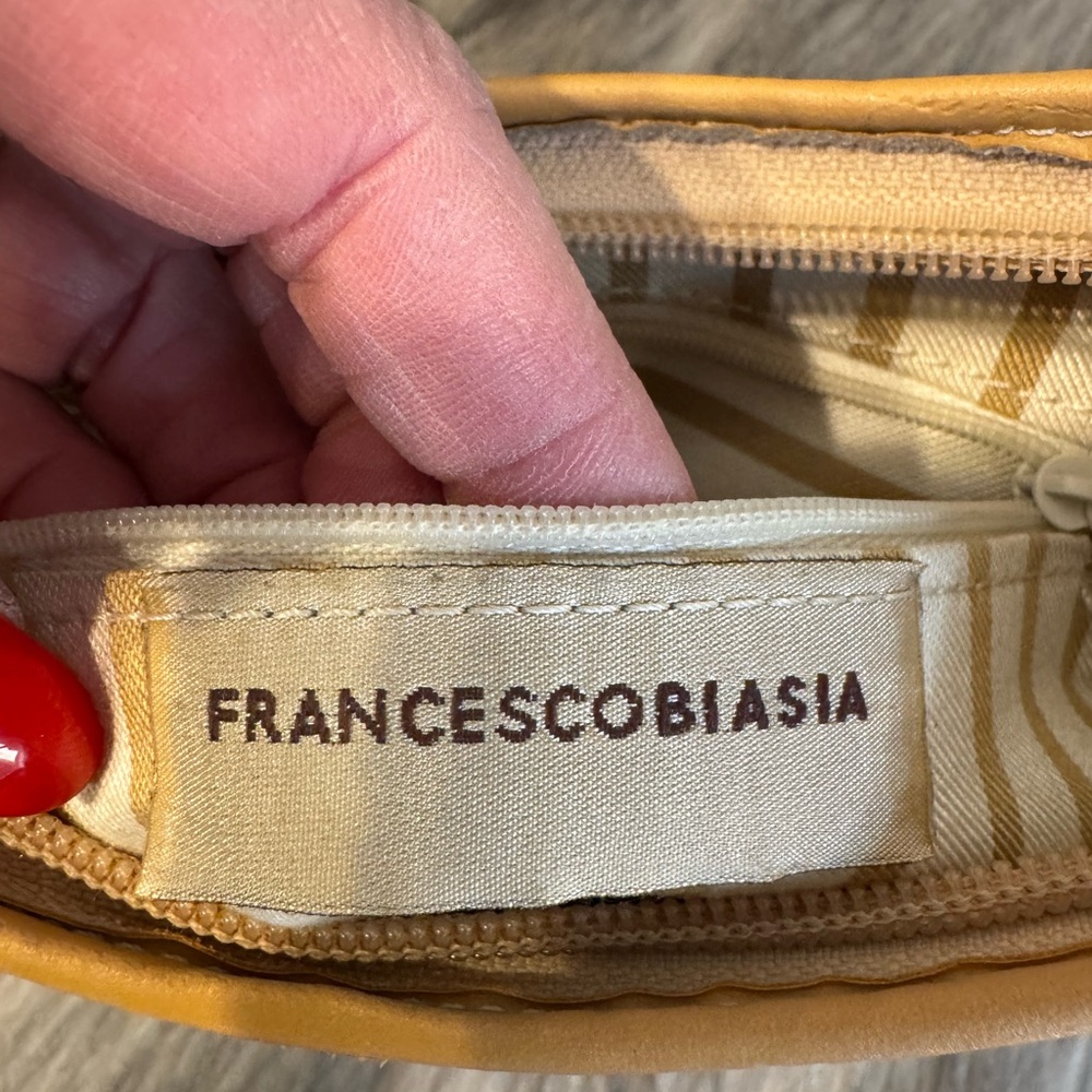 PRICE FIRM Francesco Biasia Chic Cream Leather Shoulder Bag - Picture 2 of 11